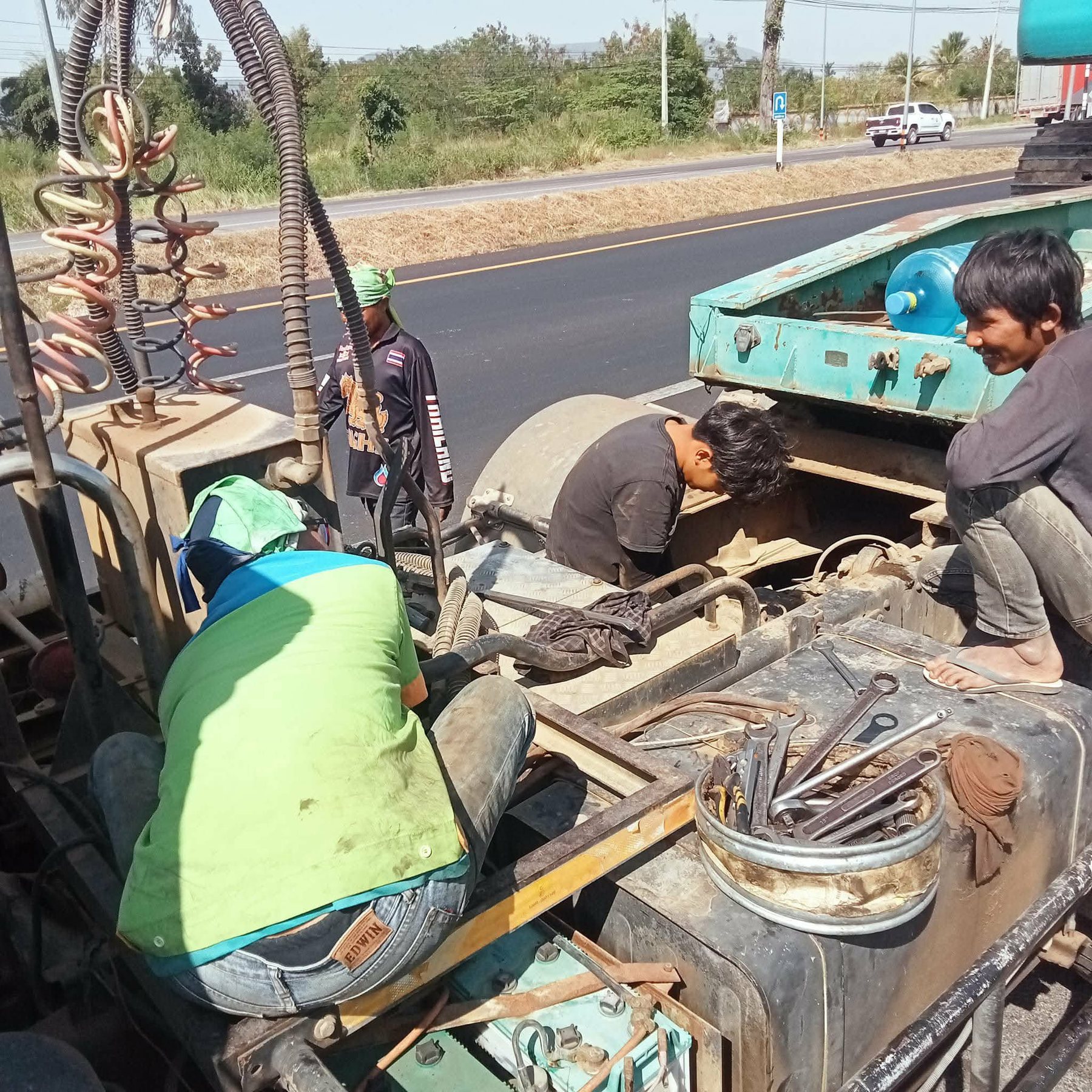 ตรวจเช็กชิ้นส่วนที่เสียหาย